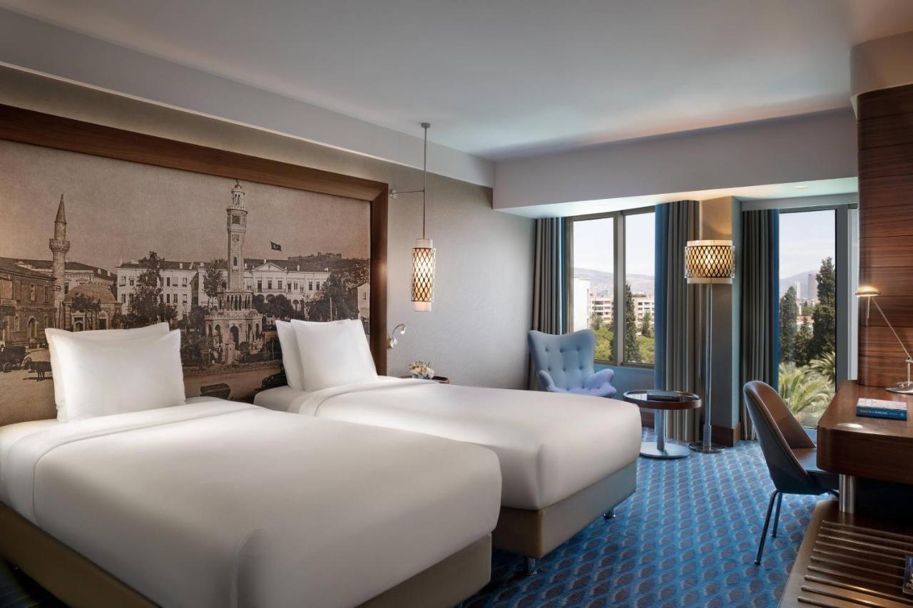 Renaissance Izmir Hotel Ngoại thất bức ảnh Deluxe room