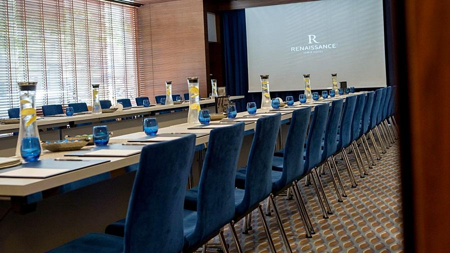 Renaissance Izmir Hotel Ngoại thất bức ảnh Meeting room